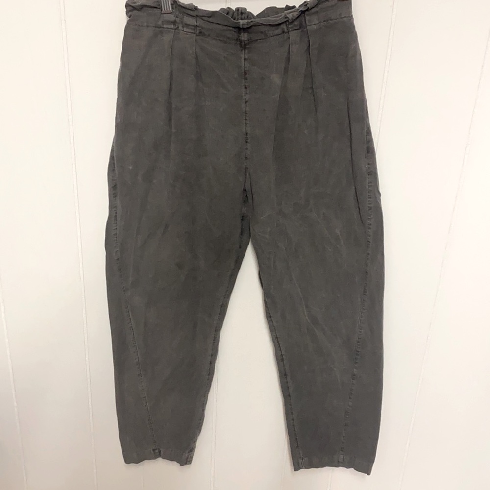 Urban Outfitters black pant